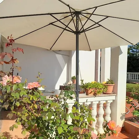 Romantic Anna In The Center Of Krk Apartman *